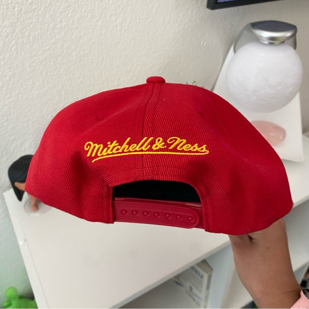 Houston Rockets Hat - Picture 4 of 6